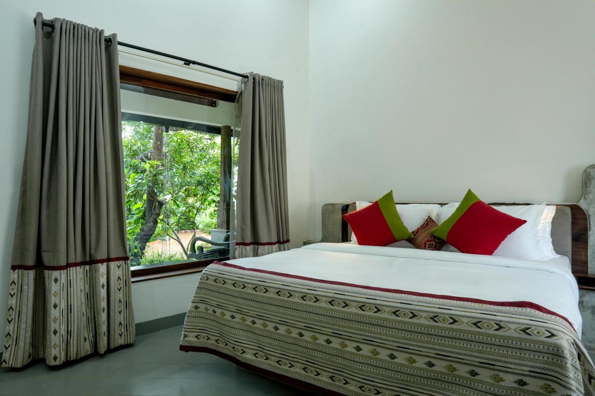 Vedic Village Retreat Kodungallur Коччи Номер фото