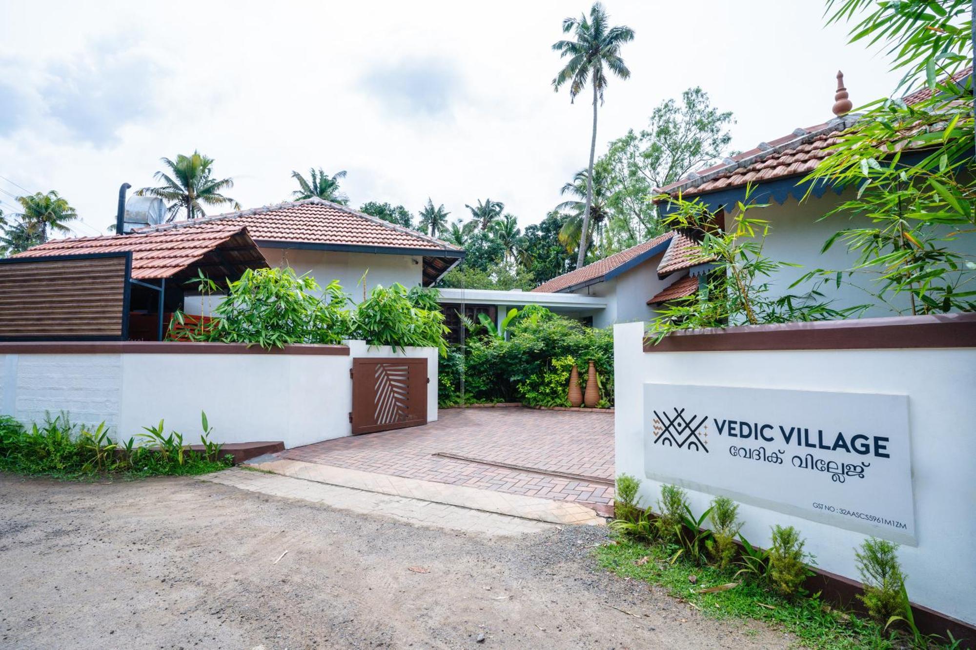 Vedic Village Retreat Kodungallur Коччи Экстерьер фото