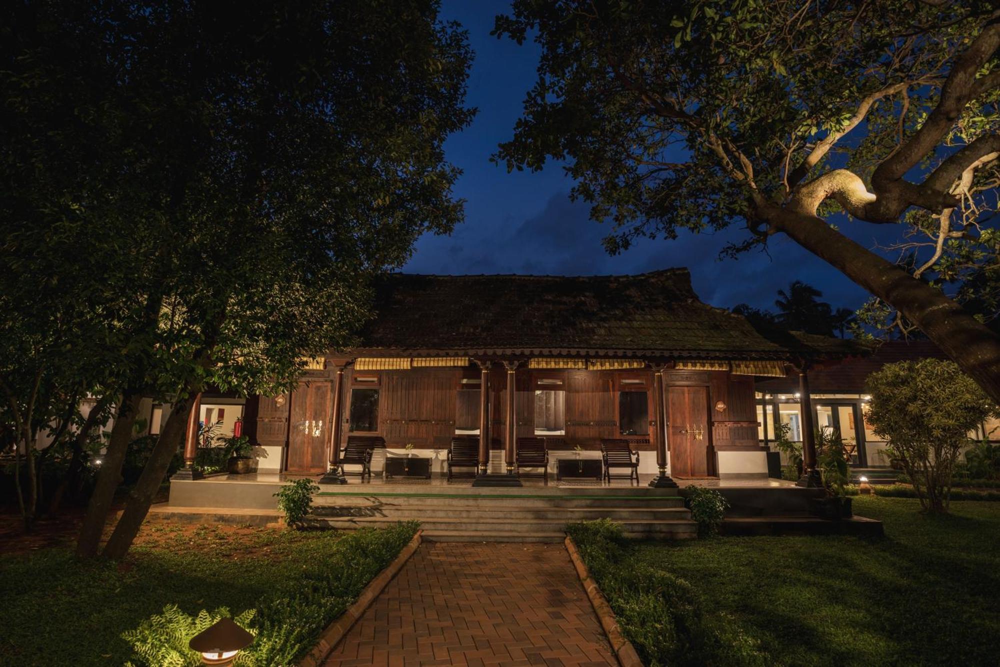 Vedic Village Retreat Kodungallur Коччи Экстерьер фото